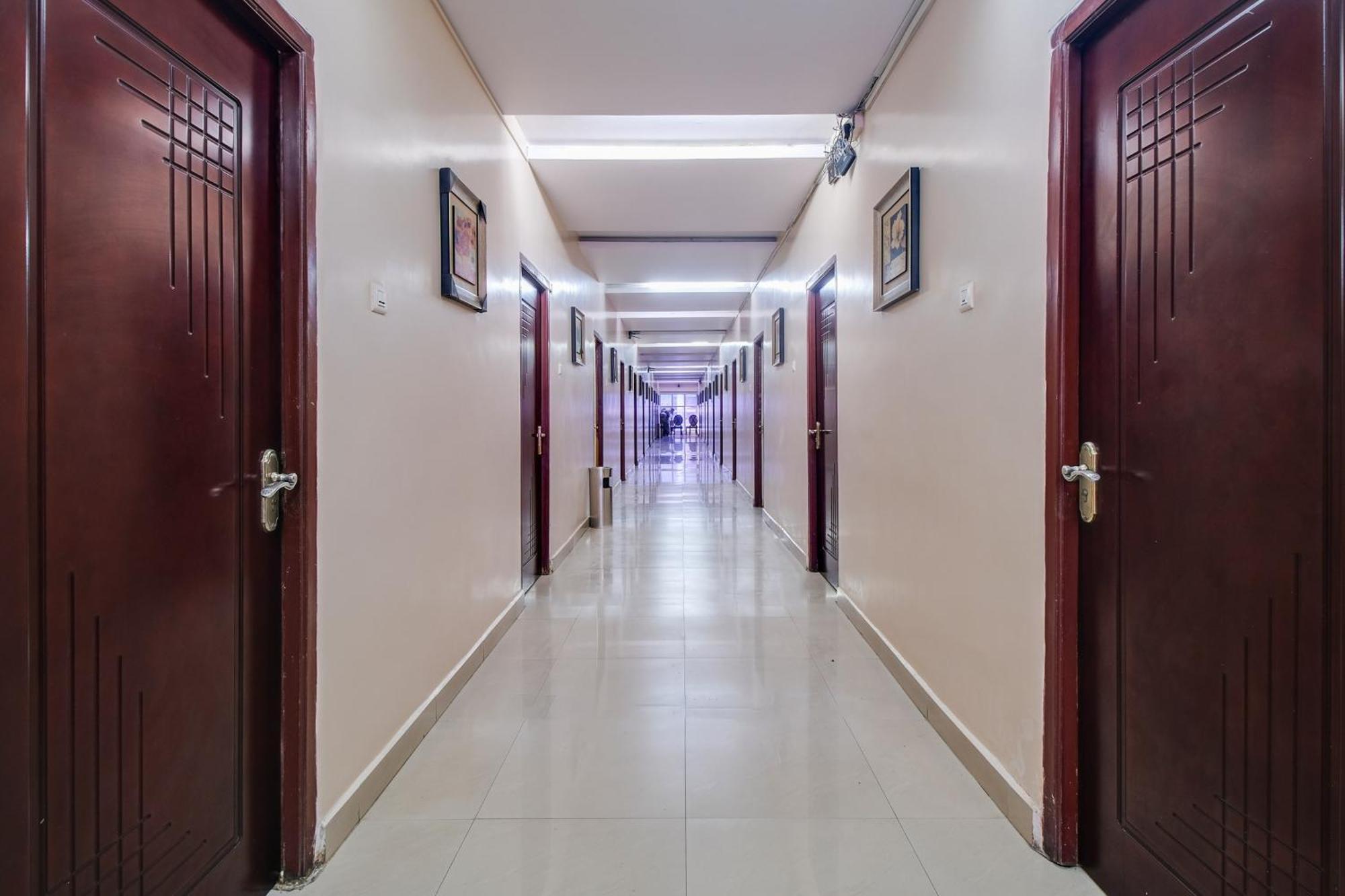 Super Townhouse Gajuwaka Near Cmr Mall Kurmannapalem Exterior photo