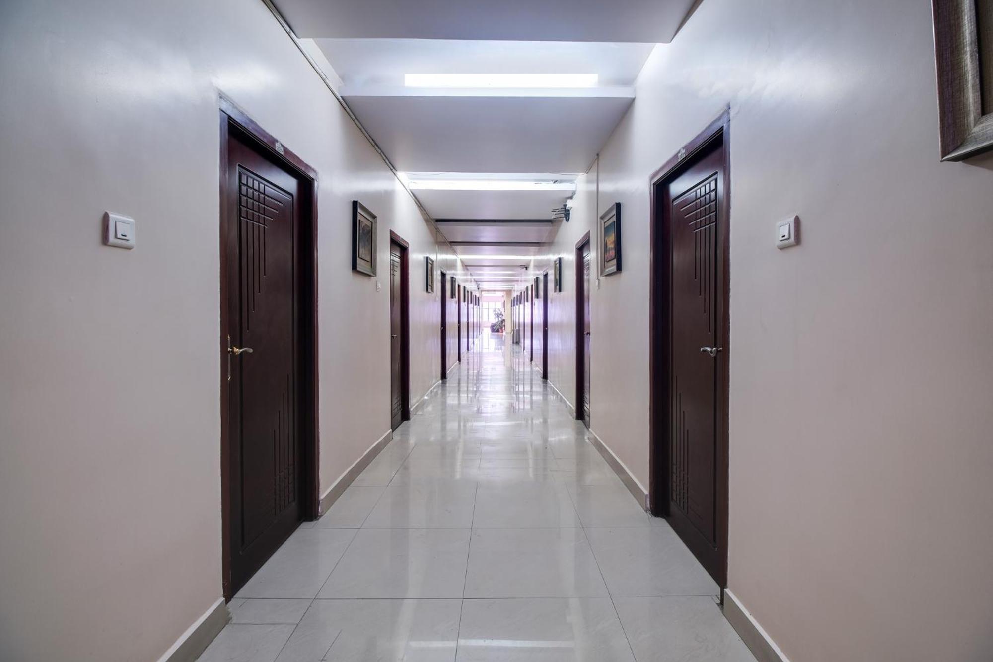 Super Townhouse Gajuwaka Near Cmr Mall Kurmannapalem Exterior photo