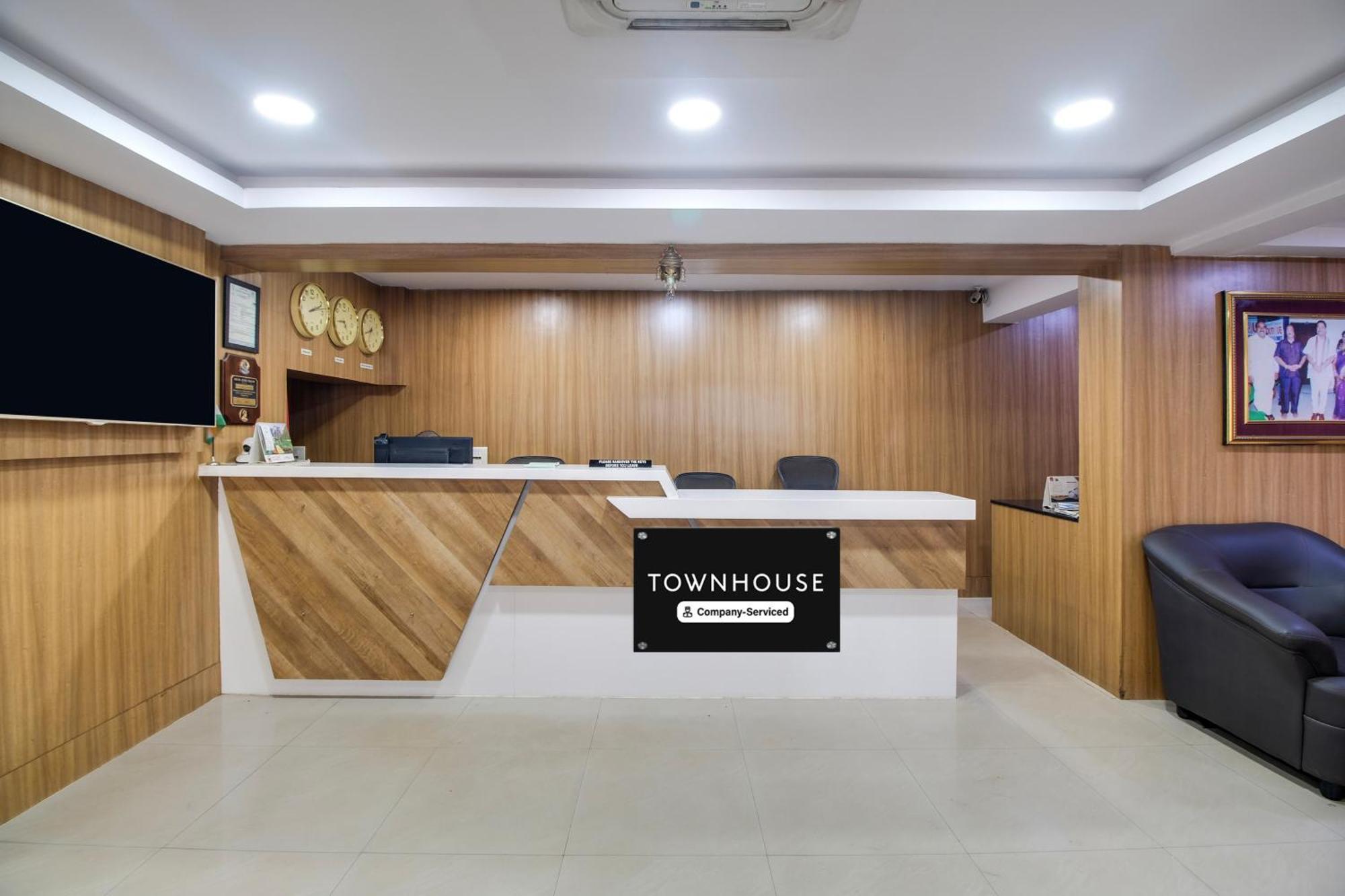 Super Townhouse Gajuwaka Near Cmr Mall Kurmannapalem Exterior photo