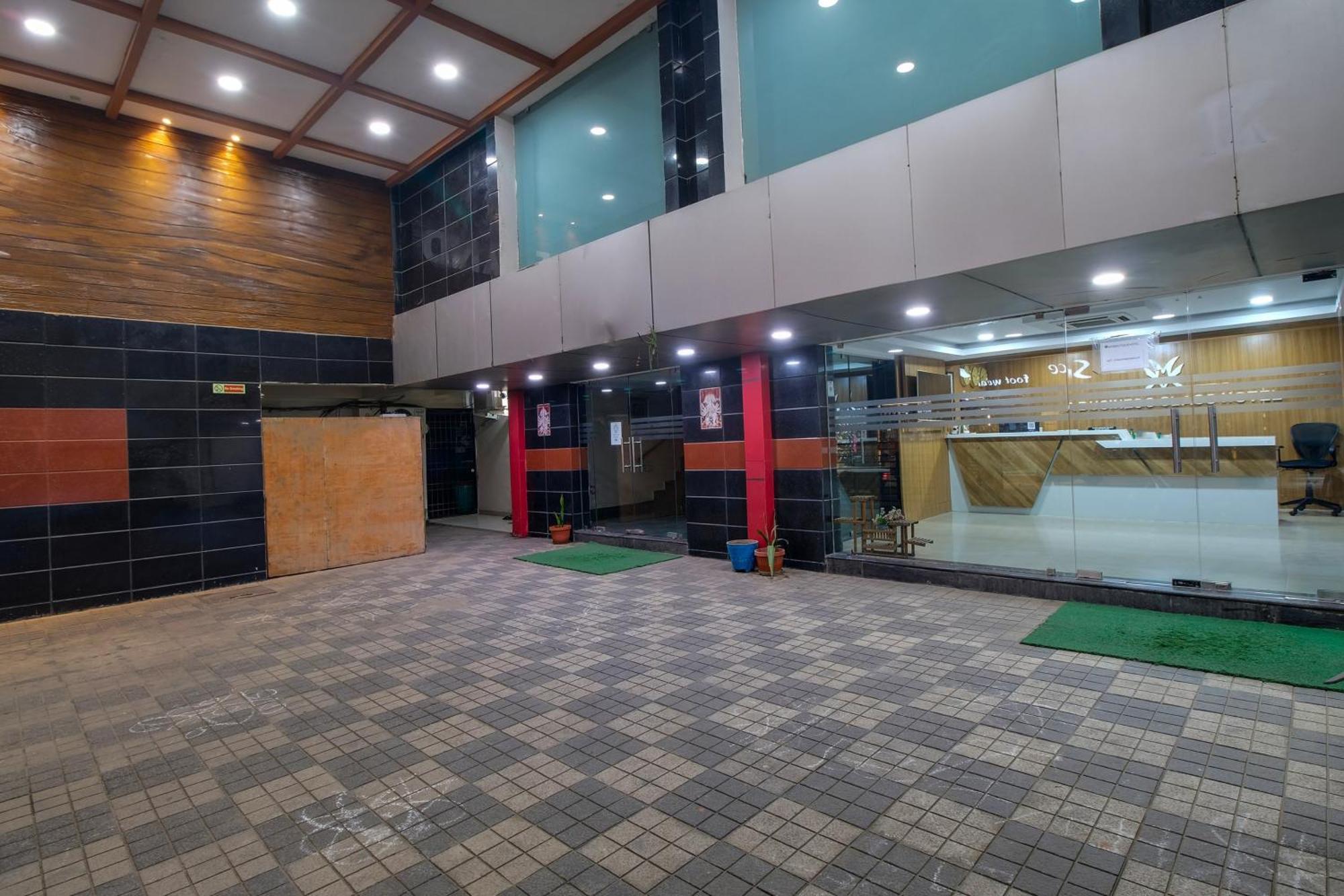 Super Townhouse Gajuwaka Near Cmr Mall Kurmannapalem Exterior photo