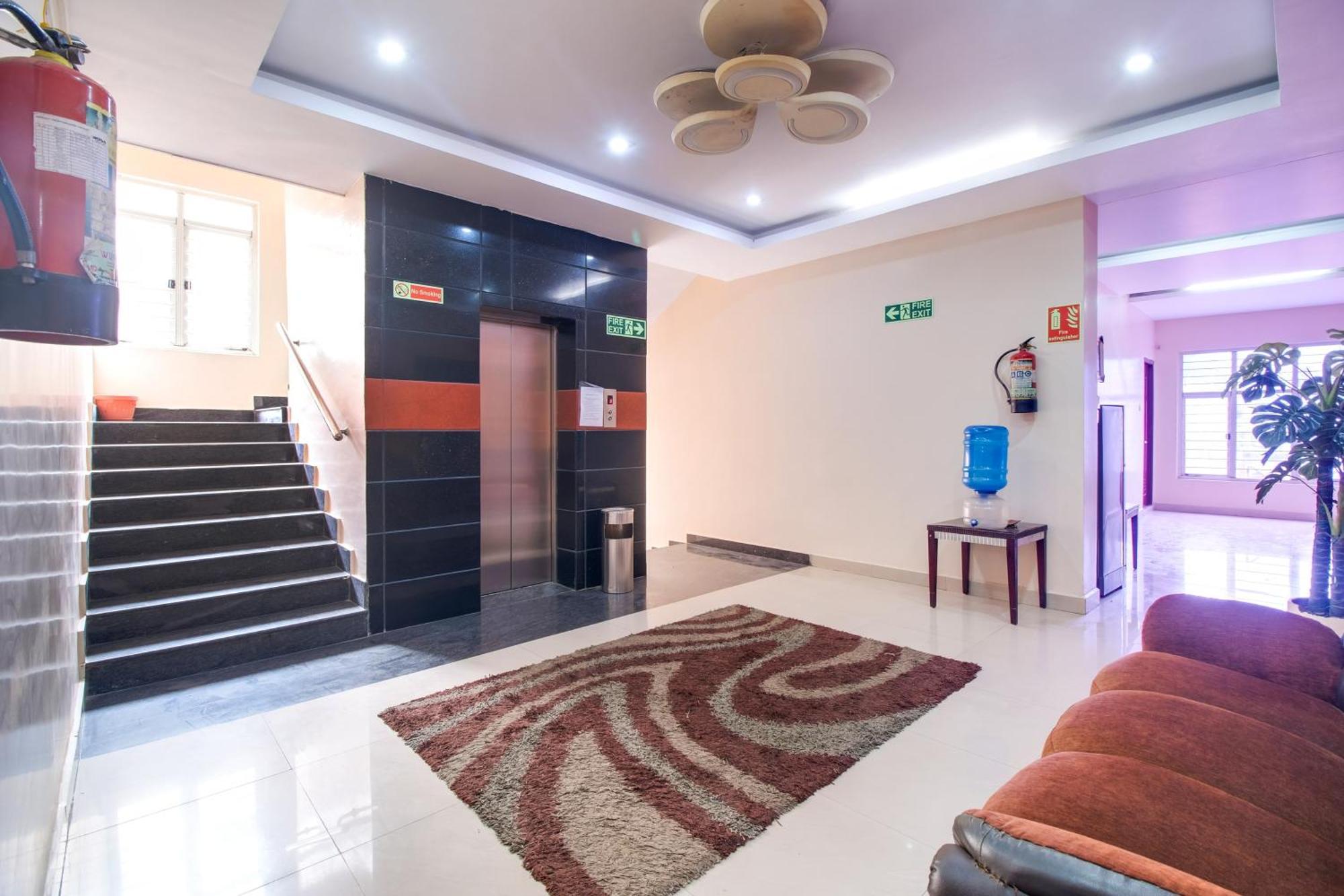 Super Townhouse Gajuwaka Near Cmr Mall Kurmannapalem Exterior photo
